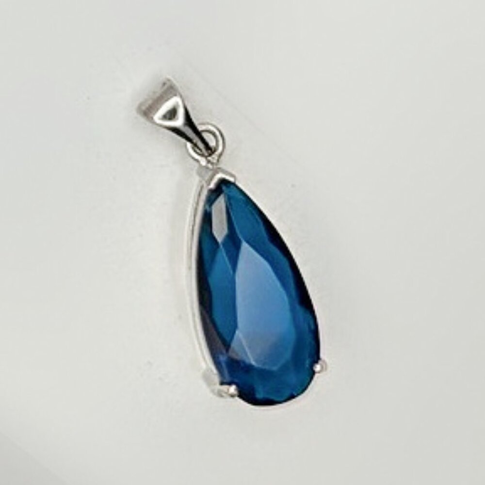 Blue Teardrop Pendant - Blue Stone Pendant